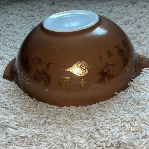 Pyrex Early Americana Cinderella 4 Qt Casserole Mixing Bowl Brown Americana 444 - Picture 2 of 16